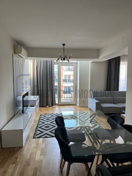Apartament penthouse, 4 camere, 3 bai, 2 locuri de parcare
