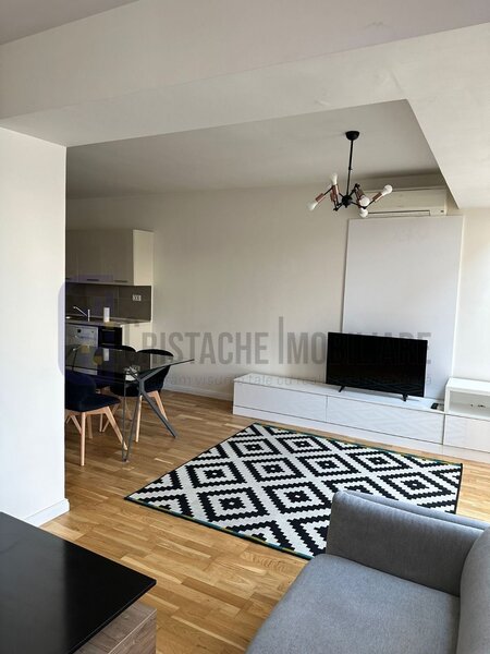 Apartament penthouse, 4 camere, 3 bai, 2 locuri de parcare