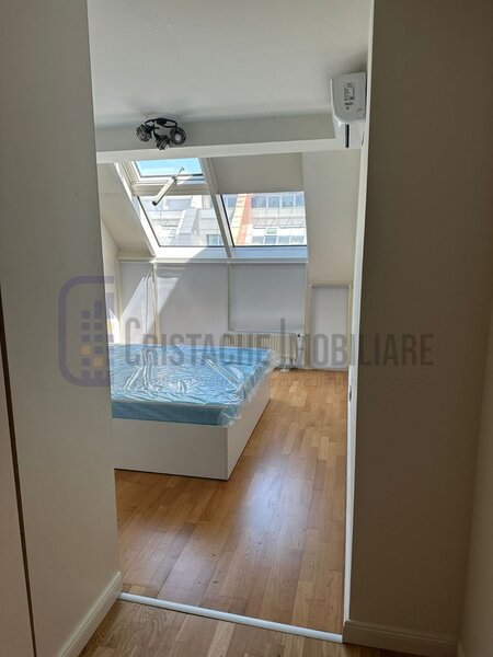 Apartament penthouse, 4 camere, 3 bai, 2 locuri de parcare
